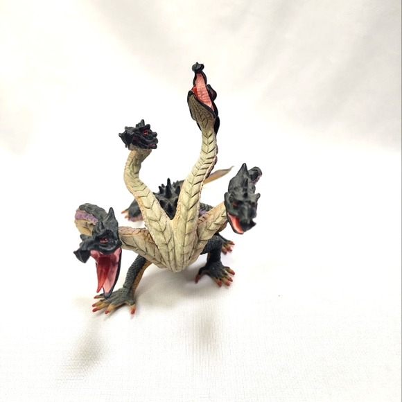Hydra Multi-Headed Dragon Figurine Black and Tan - Picture 5 of 10